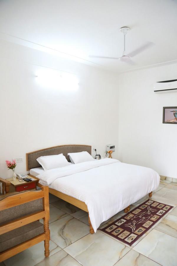 Hotel Anokhi Bharatpur Esterno foto